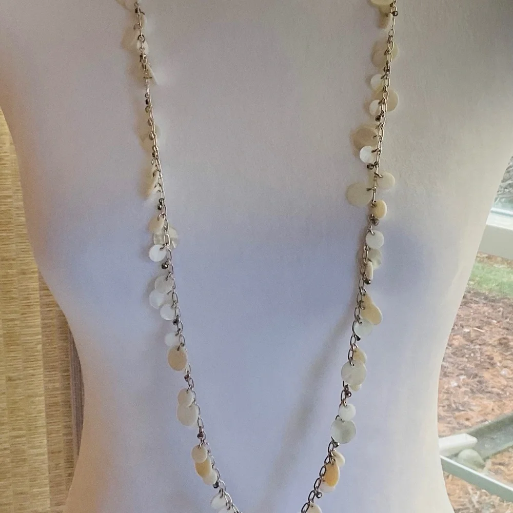 Stella & Dot Toujours MOP Coin Necklace 38" - Picture 2 of 6